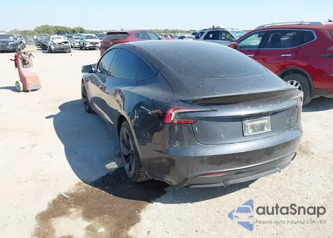 2024 Tesla Model 3 Performance All-Wheel Drive z USA, uszkodzony, nr VIN 5YJ3E1ET3RF822720